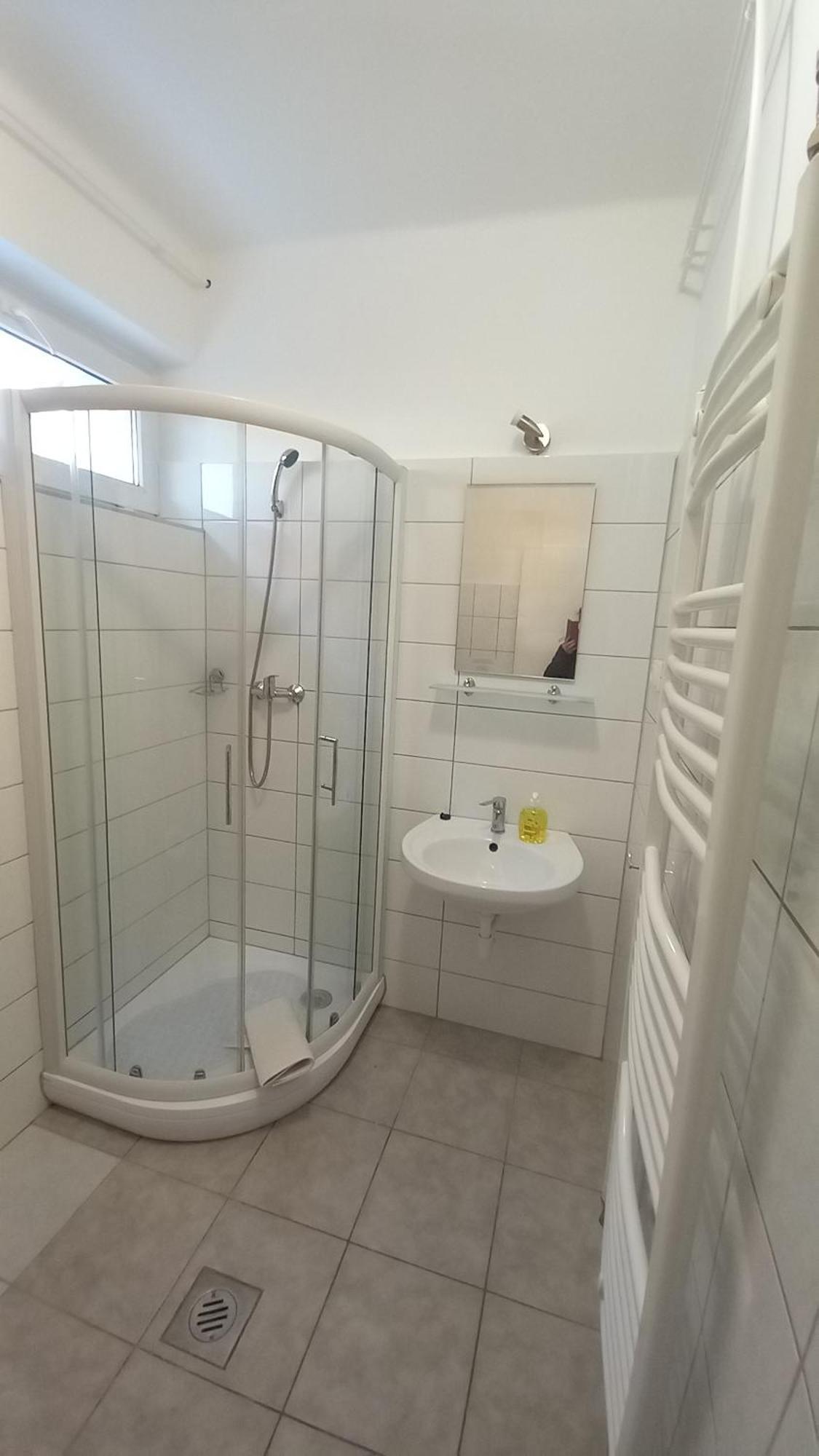 Elena Villa Heviz Luaran gambar