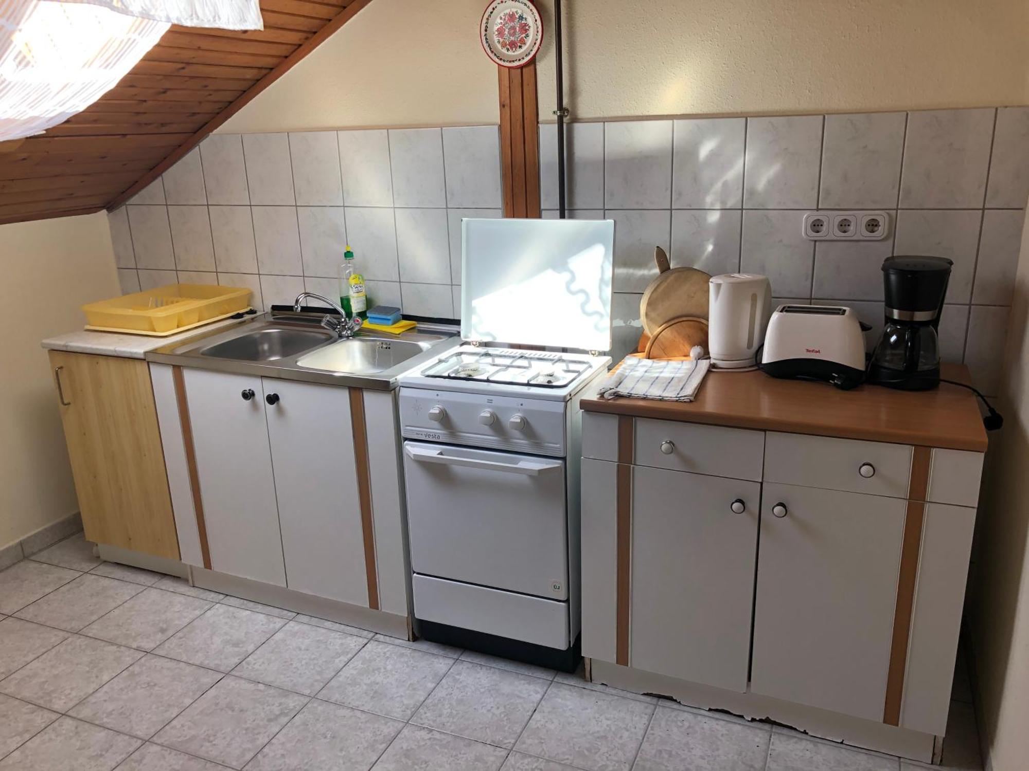 Elena Villa Heviz Luaran gambar